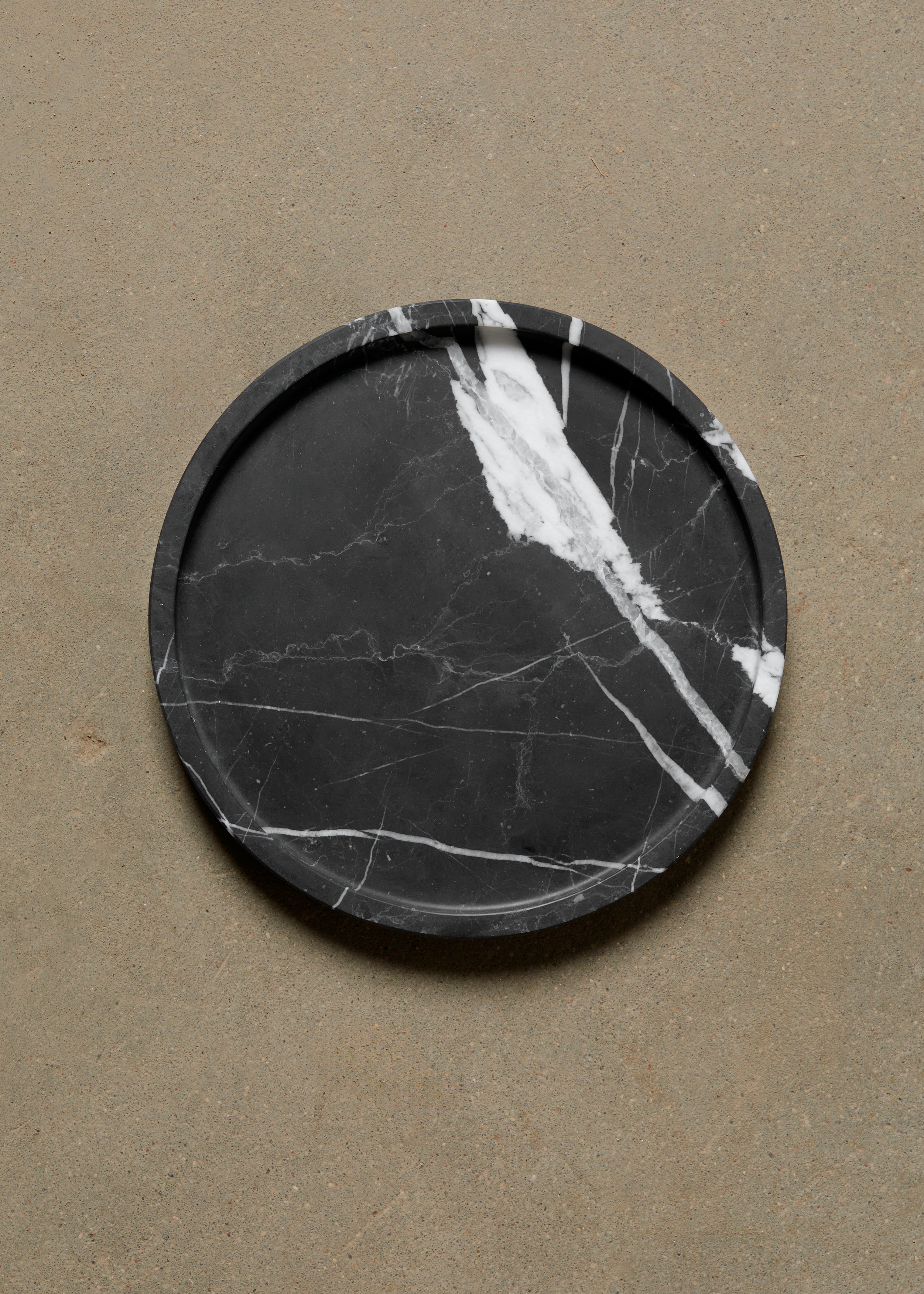 NERO MAEQUINA PADĖKLIUKAS MOON