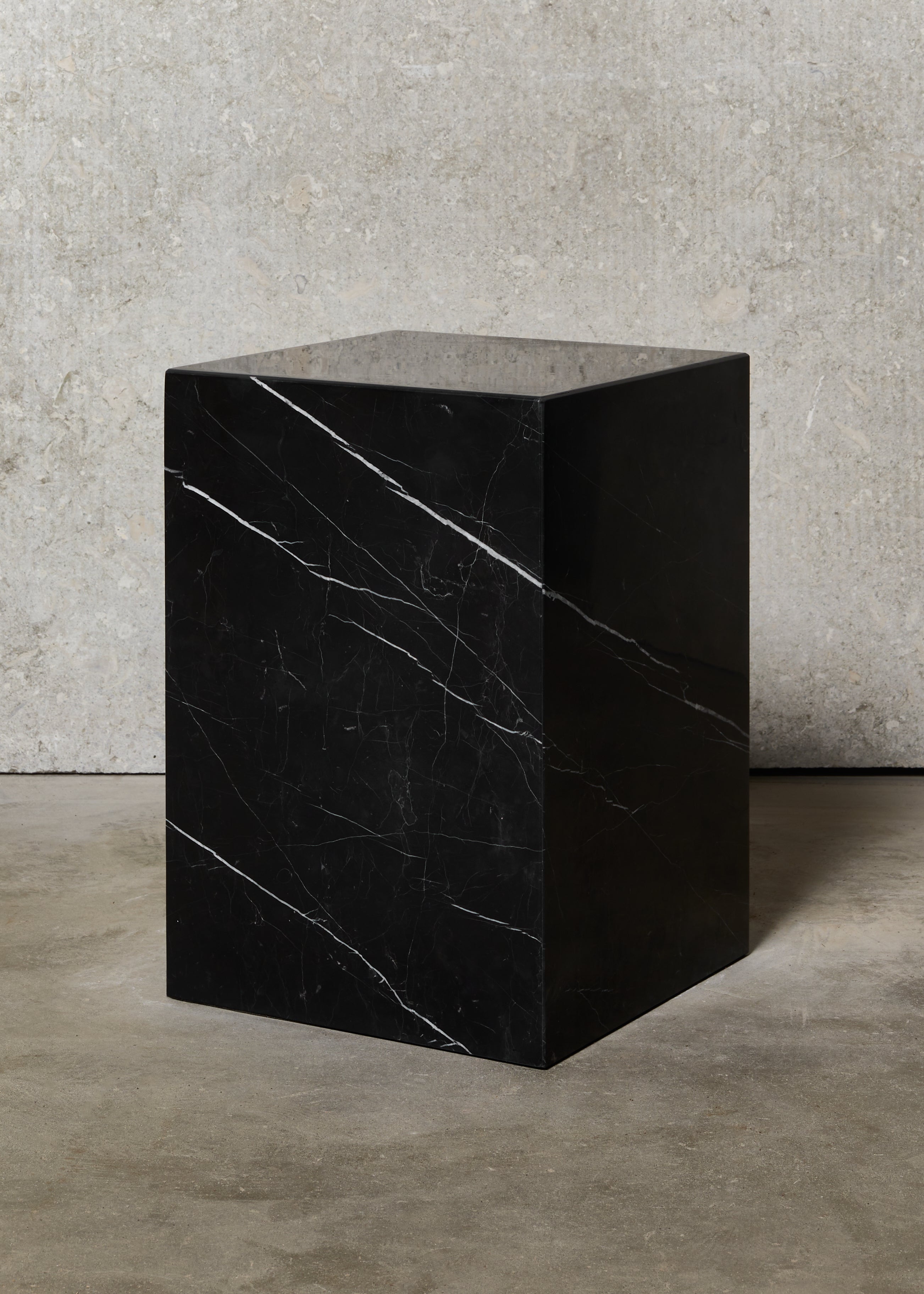 NERO MARQUINA KUBAS PEAK